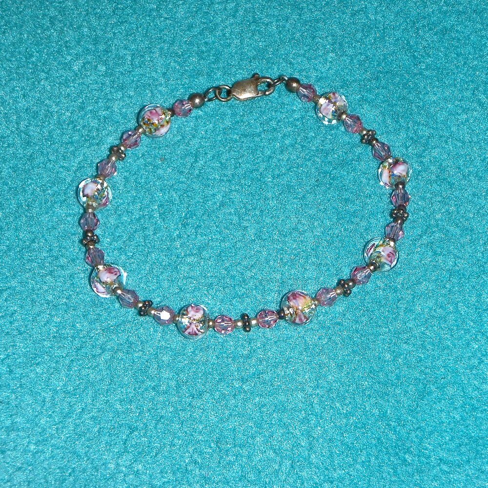 HANDMADE 6 1/2" CLASP BRACELET WITH BEADS WITH PINK ROSES INSIDE & SILVER BEADS